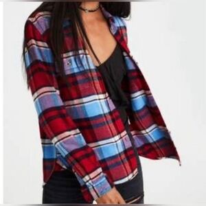 AE Ahhmazingly soft boyfriend plaid shirt. Size XS